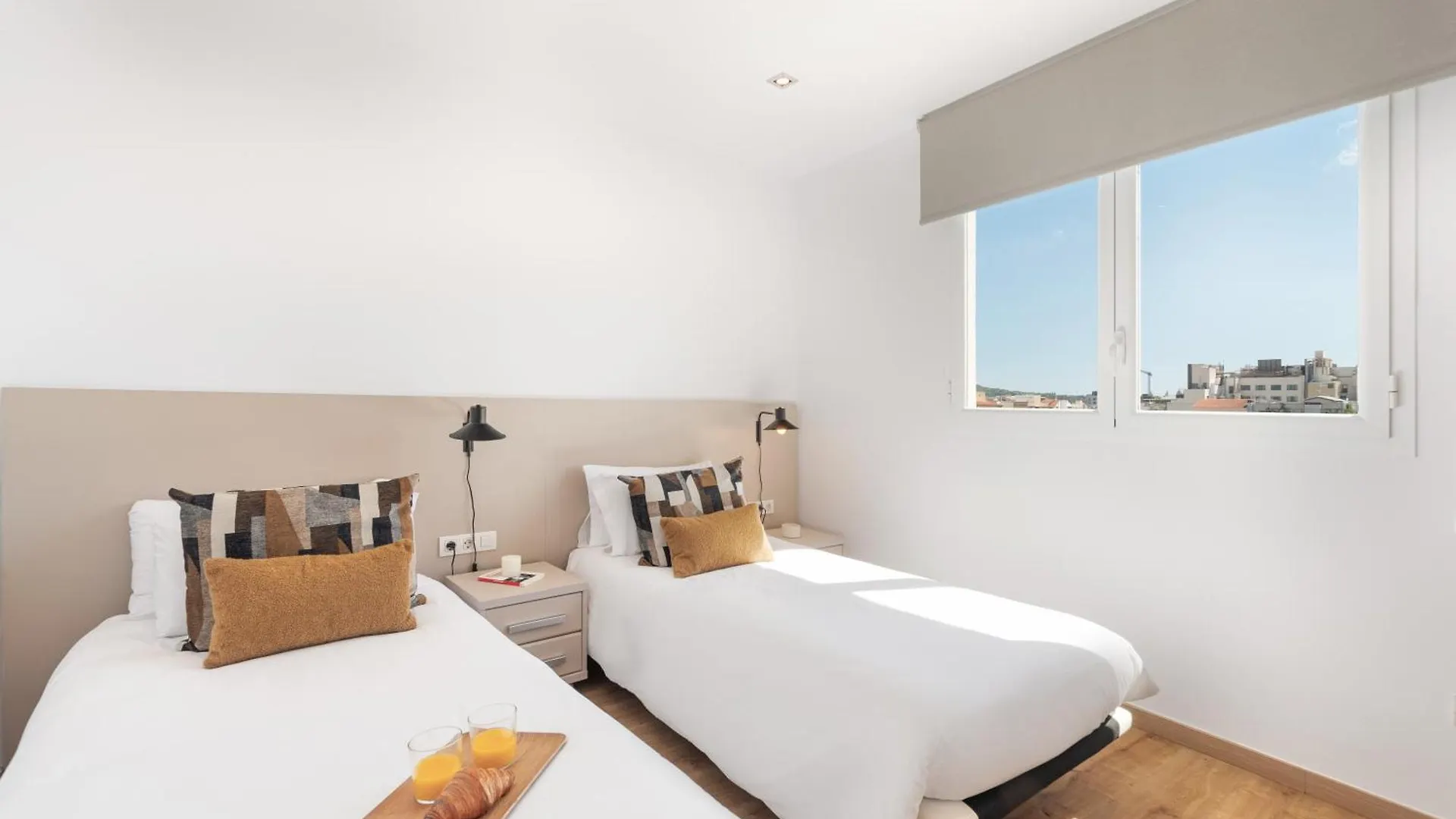 The Corner Apartments By Aspasios Barcelona 0*,  Spain