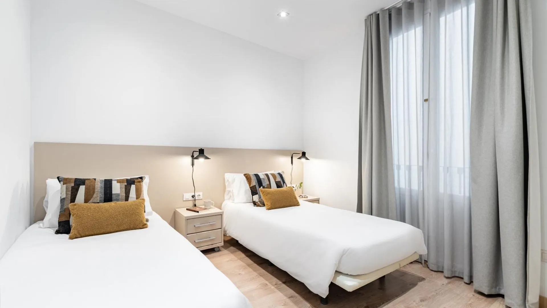 The Corner Apartments By Aspasios Barcelona 0*,