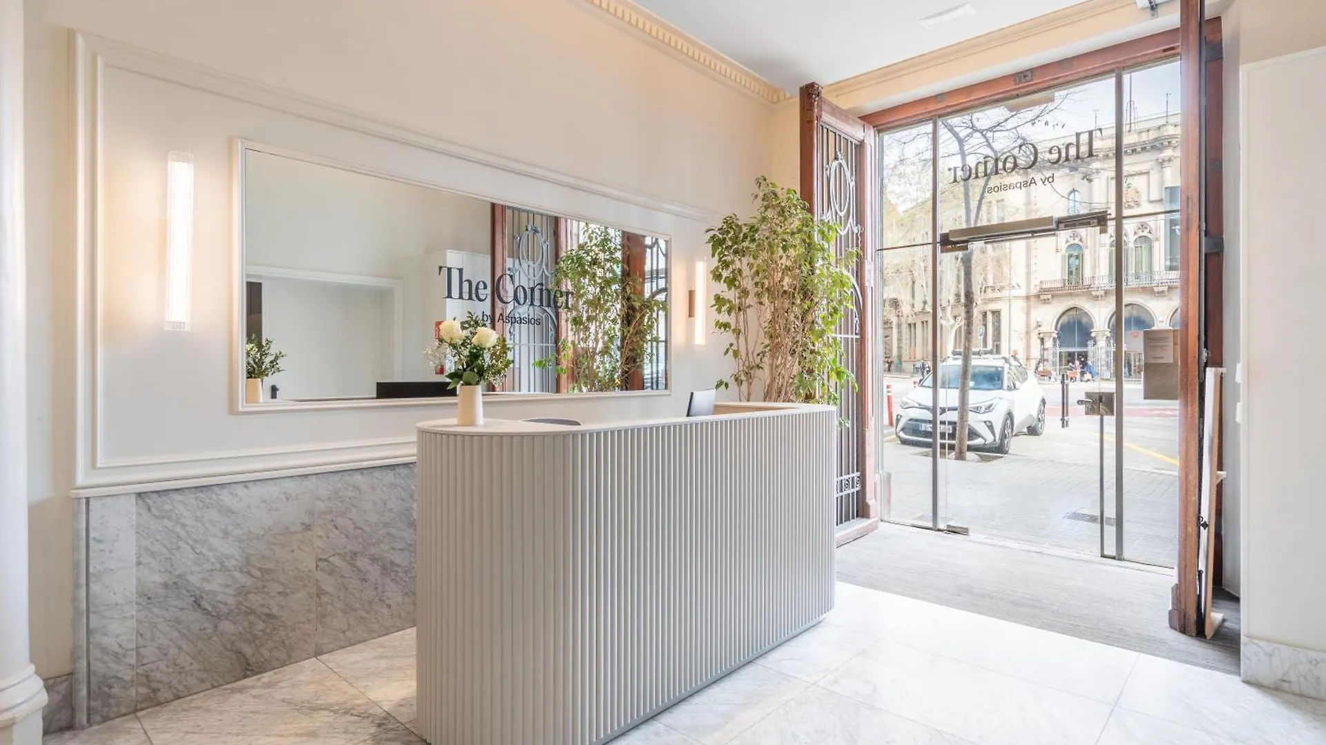 The Corner Apartments By Aspasios Barcelona