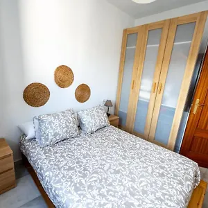 apartamento-a-60m-catedral-posibilidad-parking.es-andalucia.com/