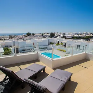 https://flower-beach-suite-25.in-canary-islands.com