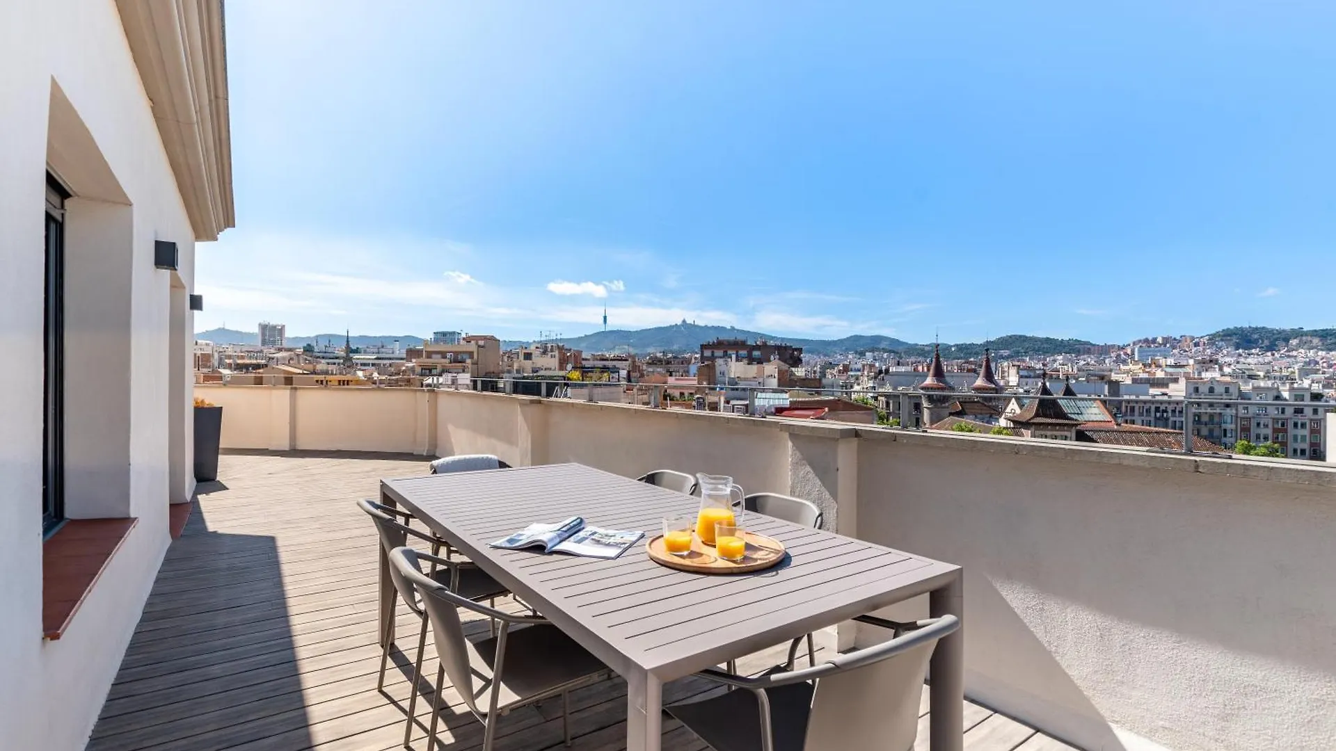 The Corner Apartments By Aspasios Barcellona