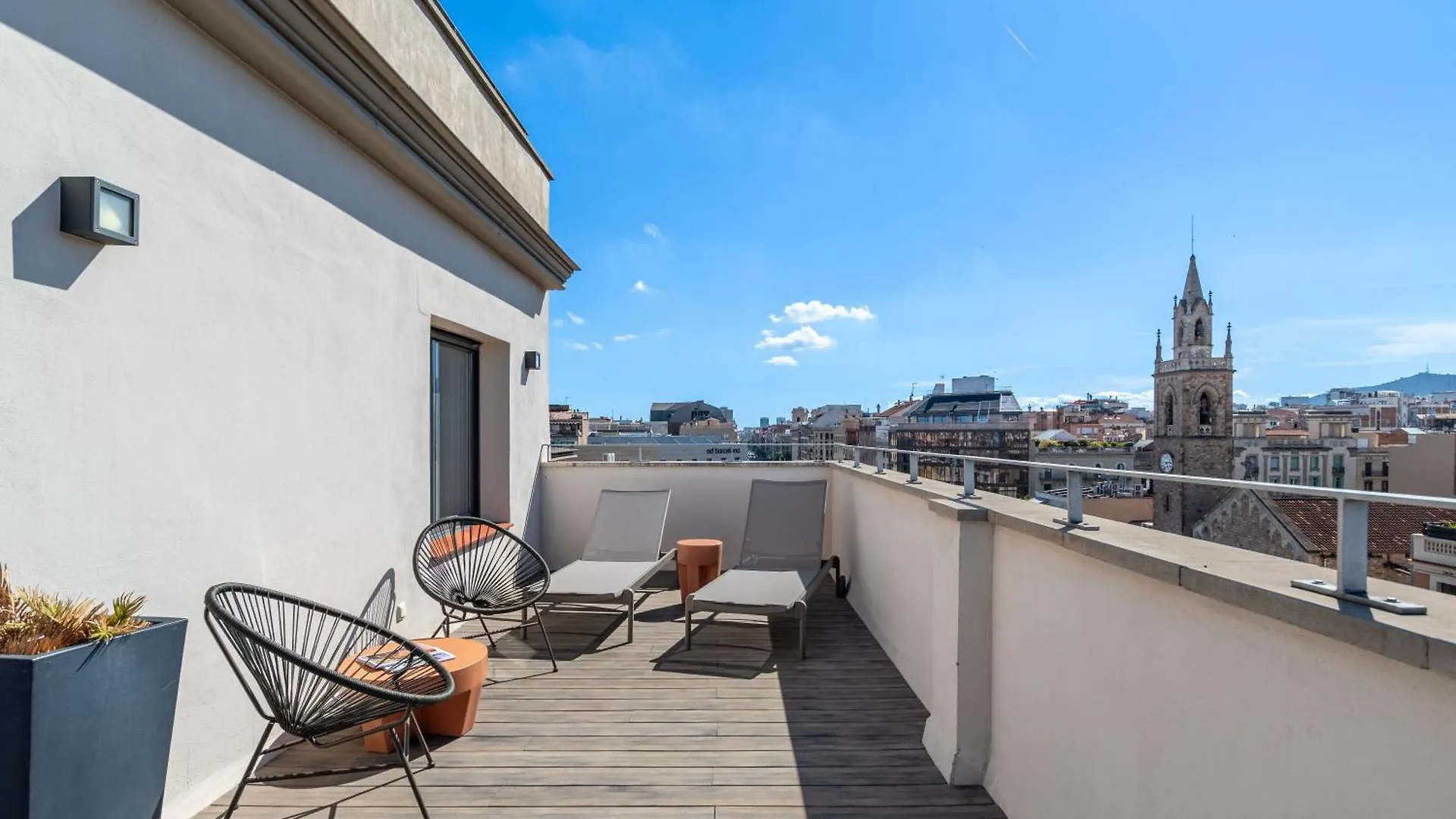 The Corner Apartments By Aspasios Barcellona