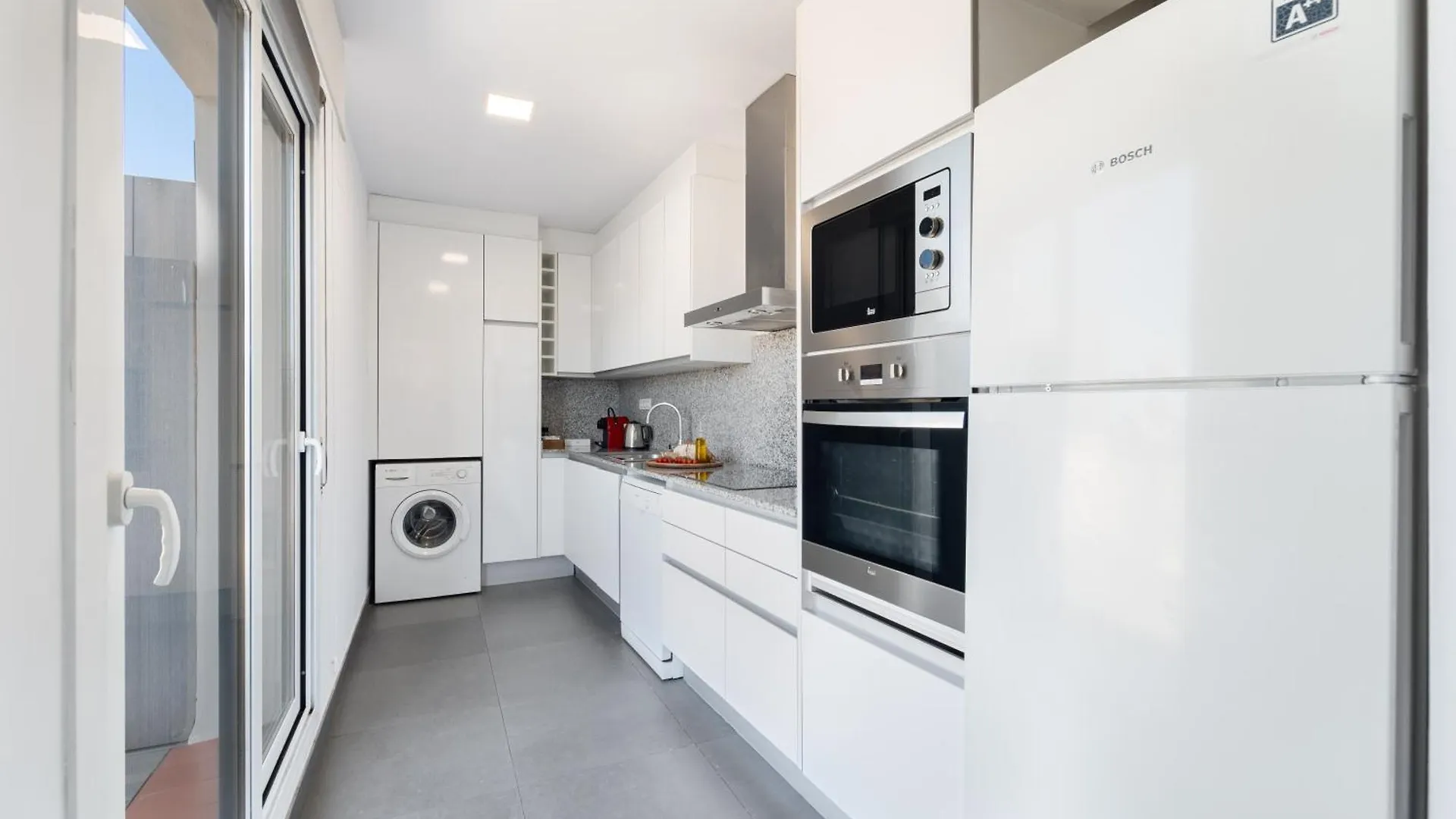 The Corner Apartments By Aspasios Barcellona