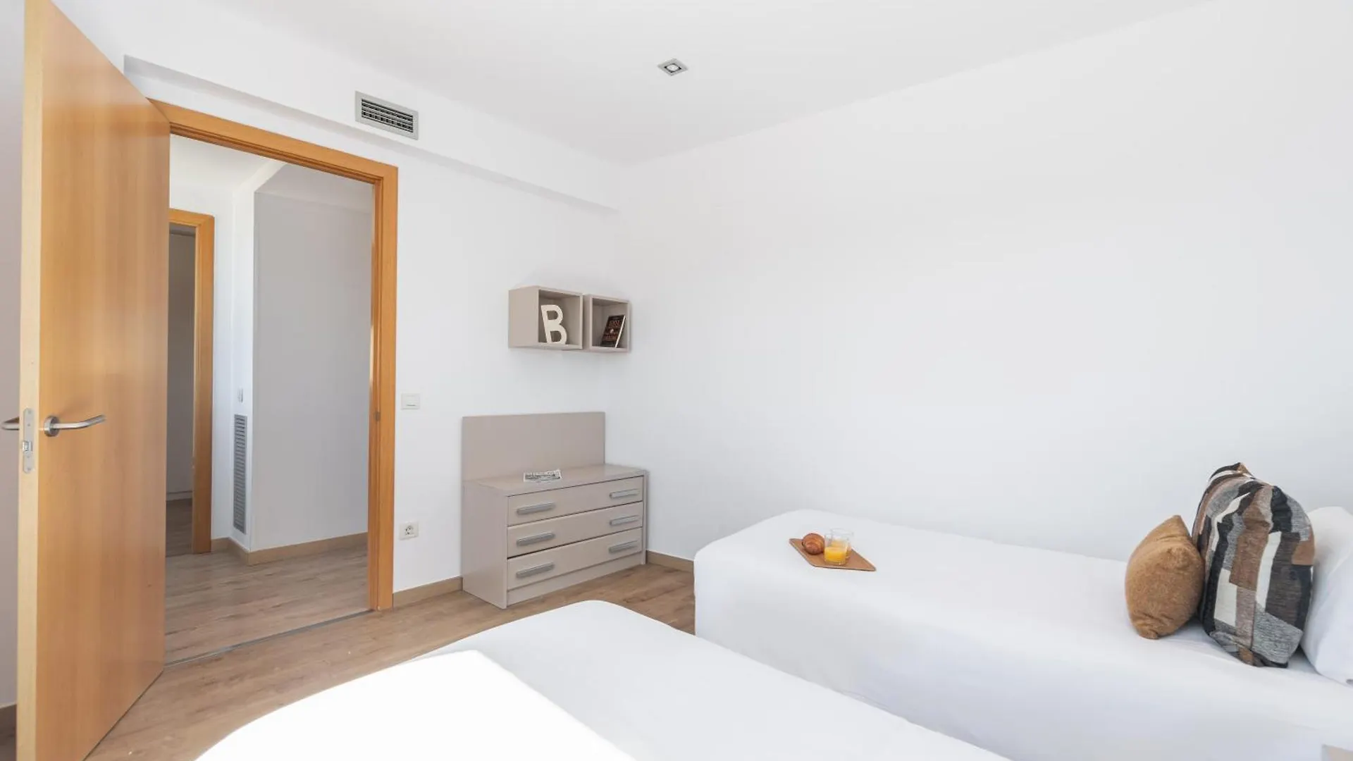 The Corner Apartments By Aspasios Barcellona