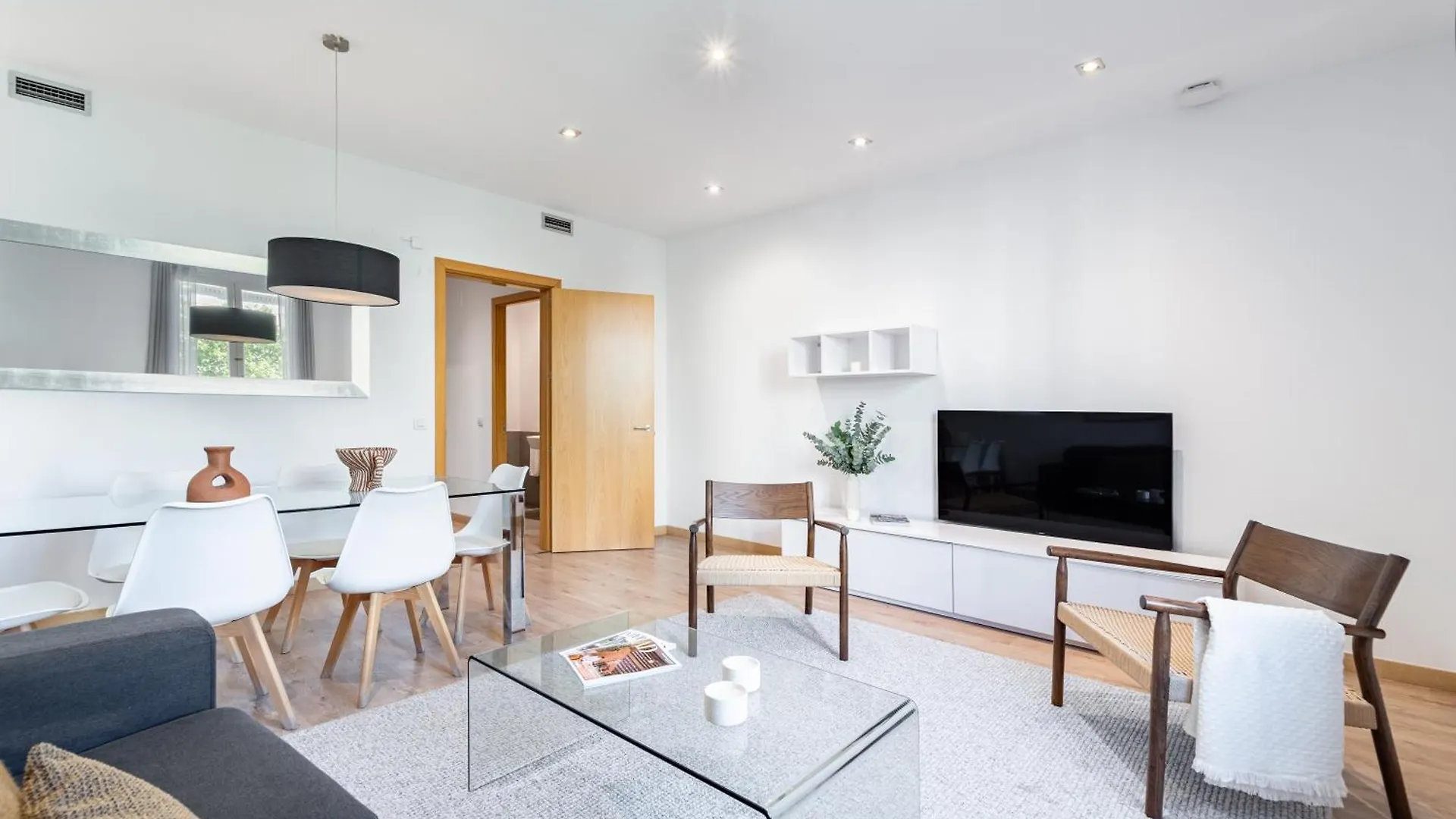 The Corner Apartments By Aspasios Barcellona